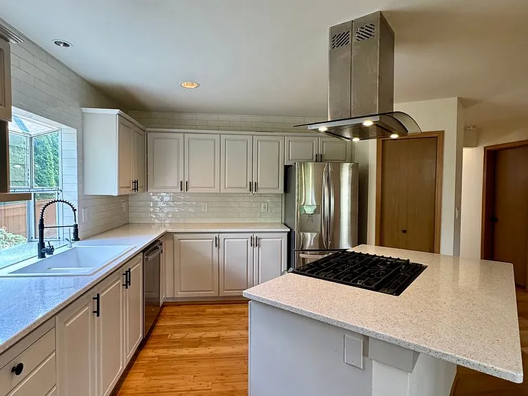 12726 Plateau Cir NW — Photo 8
