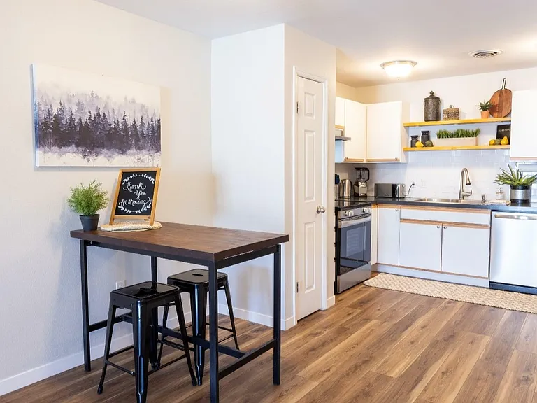 3311 N Lakeharbor Ln #206 — Photo 4