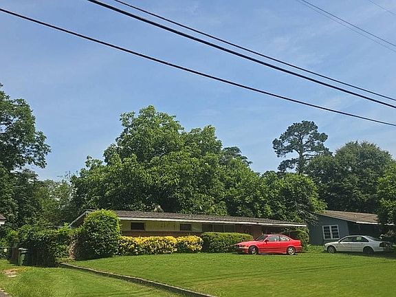 3rd image of 789 Turner Rd