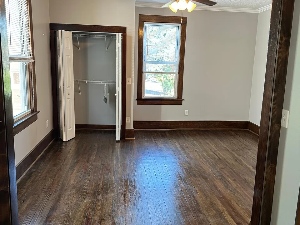 412 E Watauga Ave #2