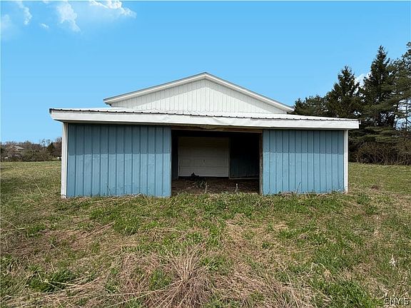 4th image of 696 Russia Rd