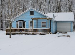 6724 N Claeys Dr, Fountain, MI 49410