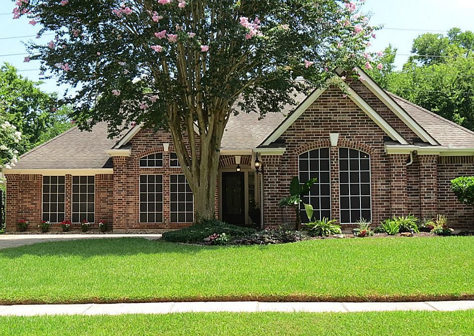 1st image of 6619 Cypress Village Dr