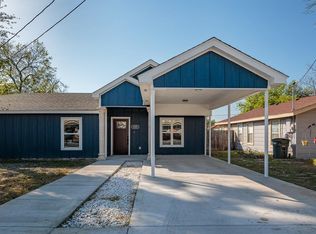 805 E 8th St, Del Rio, TX 78840