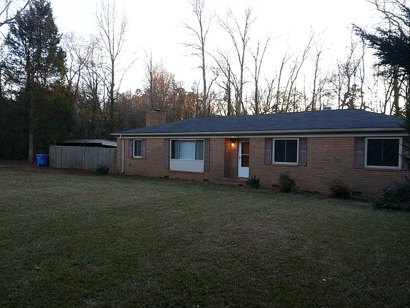 4th image of 9718 Central Dr