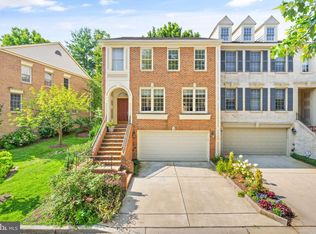 10920 Bloomingdale Dr, Rockville, MD 20852