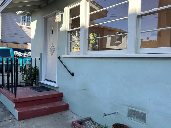 350 Van Buren St, Monterey, CA 93940
