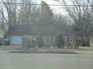 923 W Jolly Rd, Lansing, MI 48910