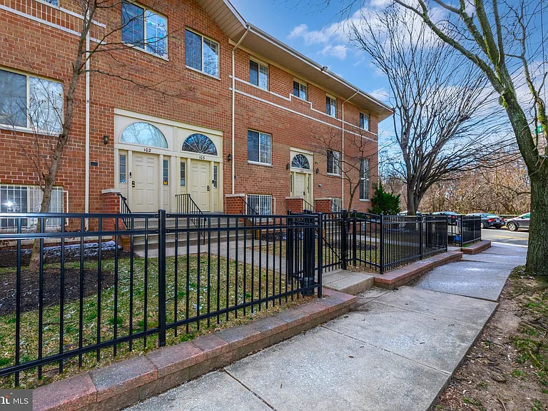 2751 Pennsylvania Ave #B103 — Photo 2