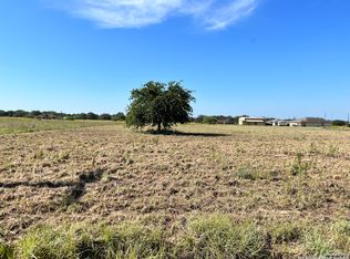 148 Colt Trl #36, Natalia, TX 78059