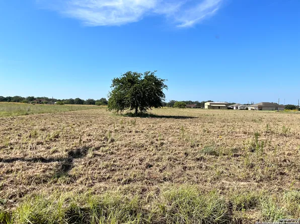 148 Colt LOT 36, Natalia, TX 78059