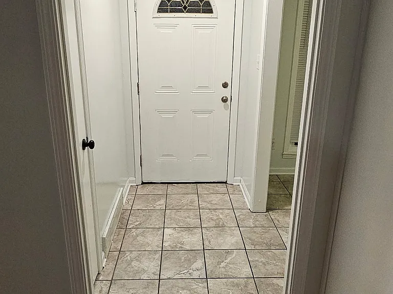 1773 Tissington Dr — Photo 3