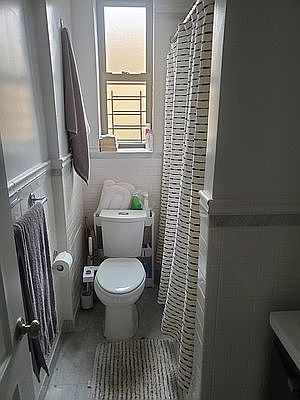 2nd image of 46 Caton Pl #4D