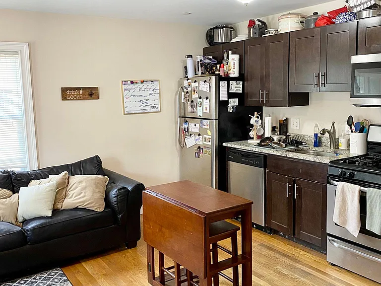 171 Thorndike St #1 — Photo 4