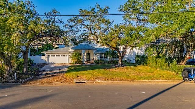 1st image of 4819 W Sunset Blvd