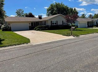 734 N Princeville Ave, Princeville, IL 61559