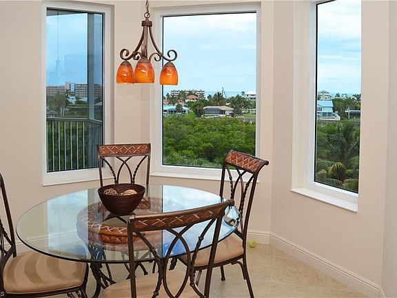 4th image of 4182 Bay Beach Ln Unit 754