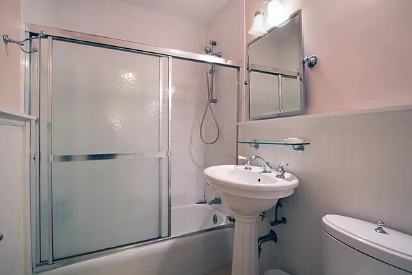Sold by Citi Habitats | media 5