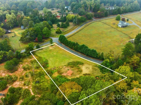 0 Golf Course Rd, Columbus, NC 28722