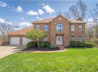 105 E Ridge Rd, Charleston, WV