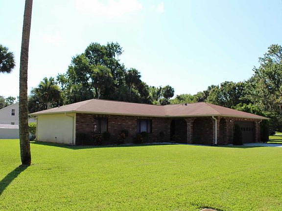 2nd image of 3493 Country Walk Dr