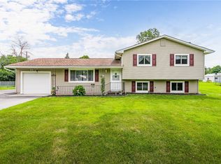 68 Apache Trl, Henrietta, NY 14467