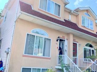 63 Timber Ridge Dr #BASEMENT, Staten Island, NY 10306