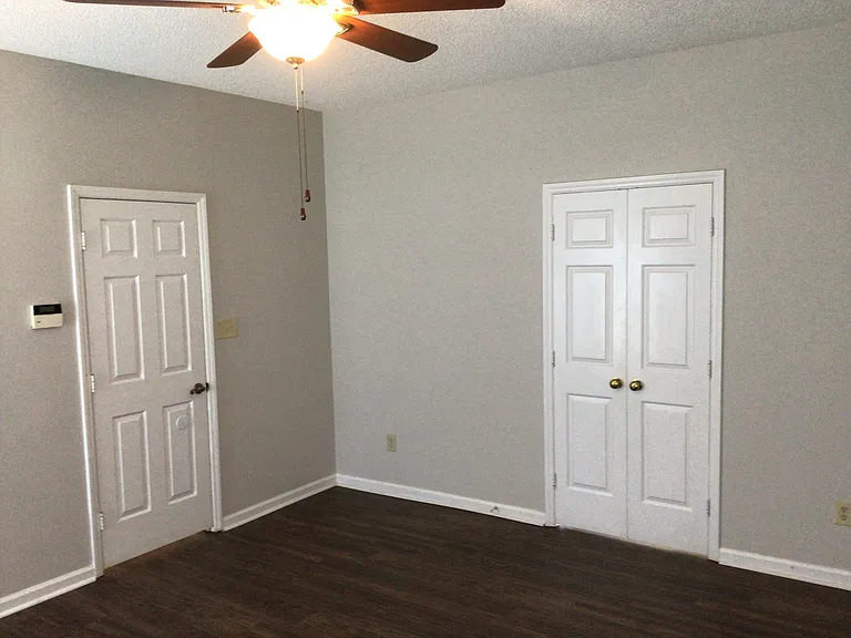 13615 Portpatrick Ln — Photo 11