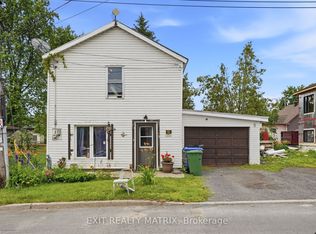 10 Peter St, Champlain, ON K0B1K0
