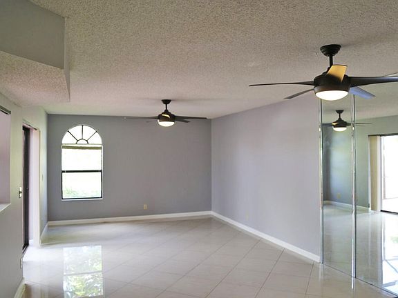 4th image of 3935 Village Dr Unit A