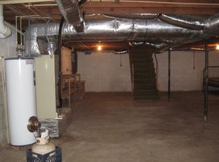 820 Oakley Allons Rd, Allons, TN 38541