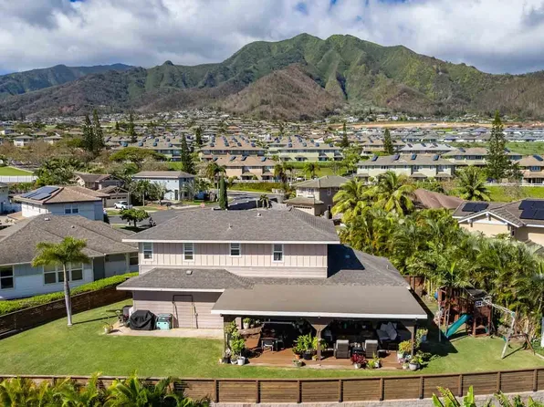 16 Nanakula Pl, Wailuku, HI 96793