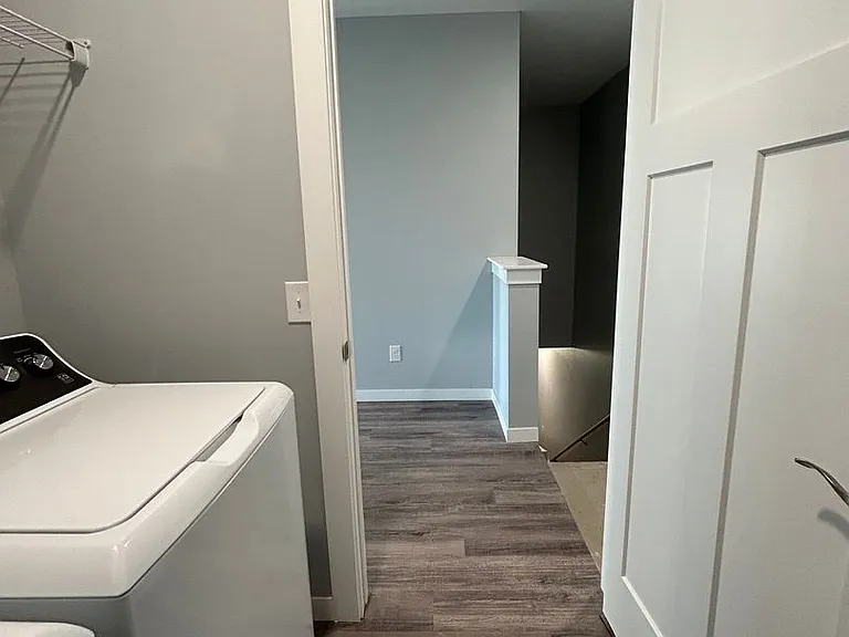 2724 Silver St — Photo 40