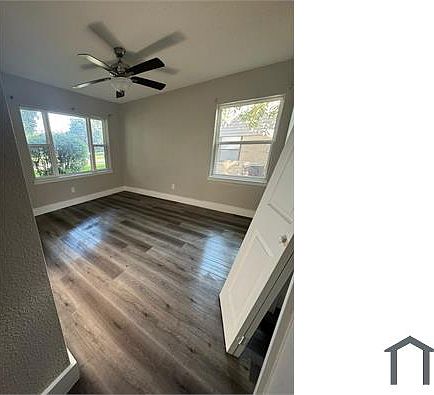 3rd image of 3160 Chatsworth Dr