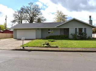 1645 Anthony Ave, Cottage Grove, OR 97424