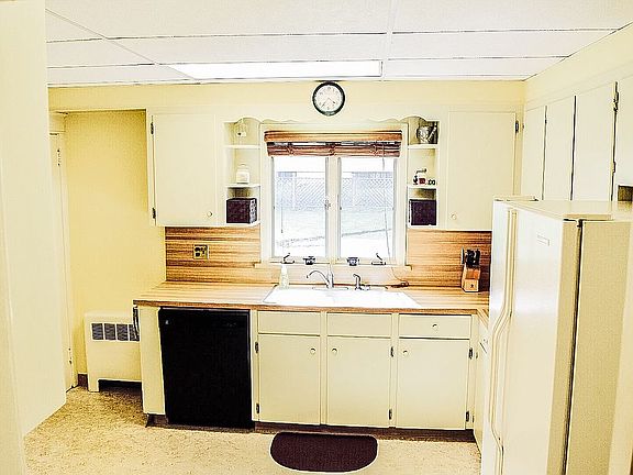 3rd image of 67 Campbell Ave