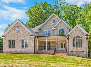 247 Essex Farm Rd, Advance, NC 27006