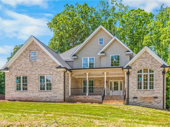 247 Essex Farm Rd, Advance, NC 27006
