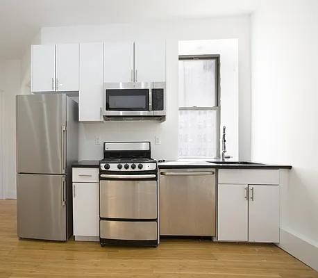 Rented by REAL New York | media 8