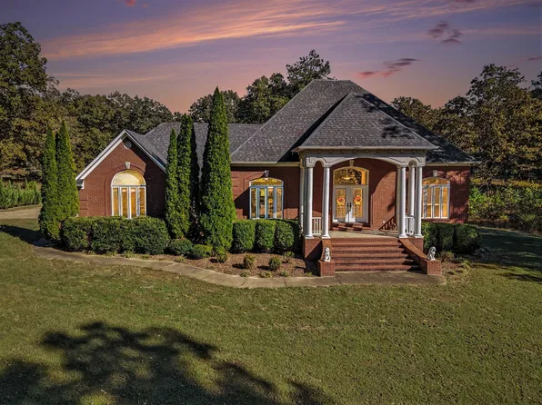 4012 Shady Oak Ln, Iron City, TN 38463