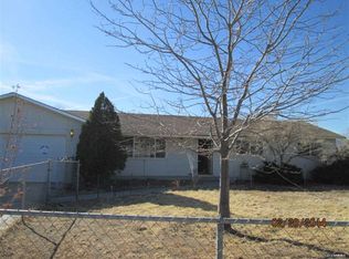 20 Feather Dr, Fernley, NV 89408