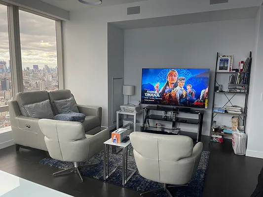 Rented by JW Realty Group | media 44