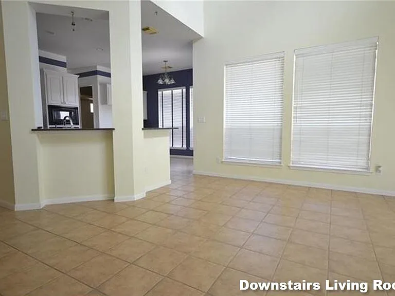 11021 Ariock Ln — Photo 9