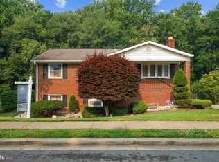 13320 Kerrydale Rd, Woodbridge, VA 22193