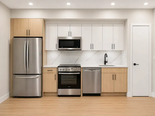 369 7th Avenue image 1 of 3