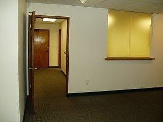 5th image of 135 N Jackson Ave Ste 101