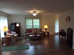 485 Redwood Dr, Terra Alta, WV 26764