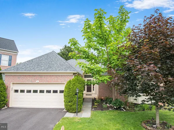 5 Hancock Bridge Ct, Montgomery Village, MD 20886