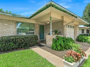 2407 Towerwood Dr, Carrollton, TX 75006