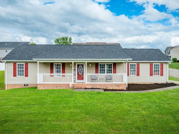 141 Violet Ln, Bluff City, TN 37618